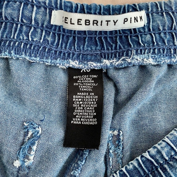 XS Celebrity Pink drawstring shorts - Picture 4 of 4